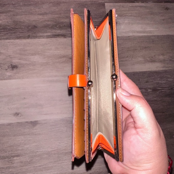 Tumi Wallet - Picture 2 of 3